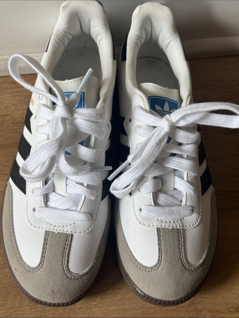 Men’s adidas Samba Leather Sneaker - White/Black/Gum - Picture 2 of 7